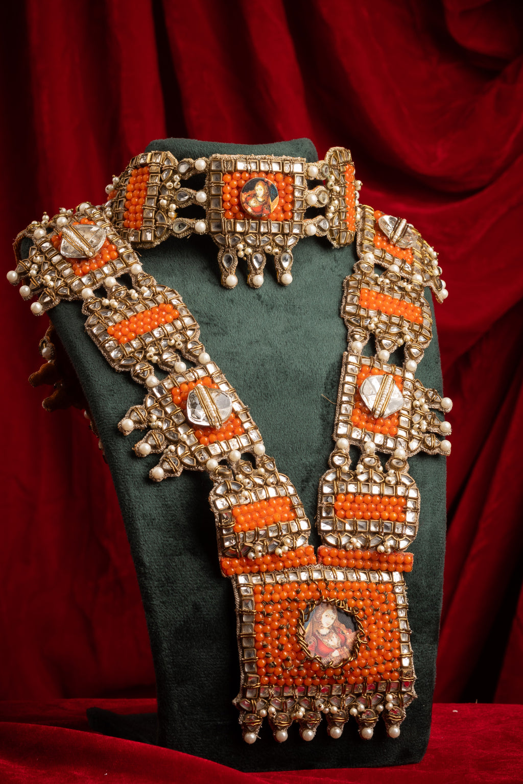Sitara Kundan